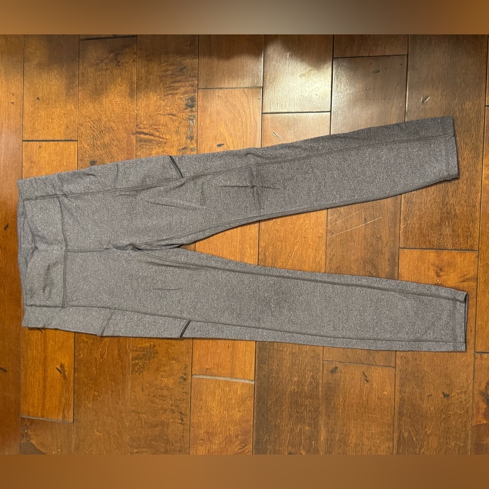 Lululemon Athletica Gray leggings Size 4